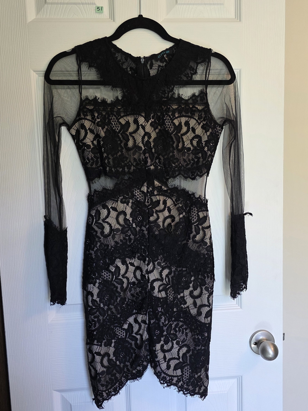 Cals Black Lace Sheer Long-Sleeve Cocktail Dress